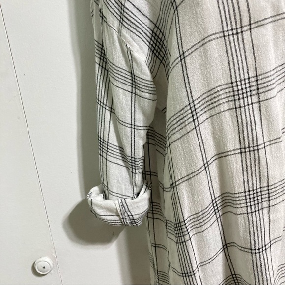 J. JILL Linen Blend Button Plaid Pullover Top Roll Tab Sleeves Womens Medium - Picture 7 of 9